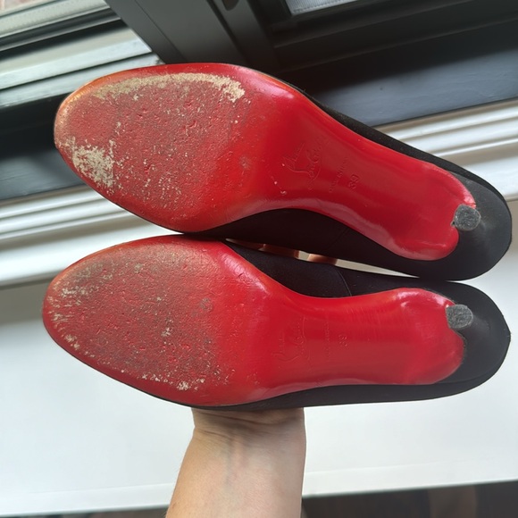 Christian Louboutin Satin Pumps size 39 - Picture 9 of 9